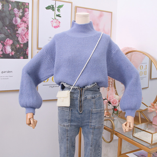 Pulover de dama potrivit pentru iarna cu guler inalt in culorile alb, albastru, negru si portocaliu