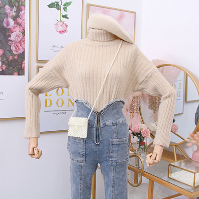 Új modell női pulóver magas gallérral narancs, bézs, kék, fehér és zöld színben