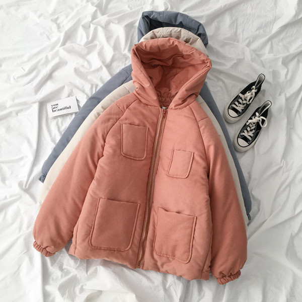 Modern női téli kabát kapucnival és zsebekkel, három színben