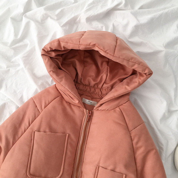 Modern női téli kabát kapucnival és zsebekkel, három színben