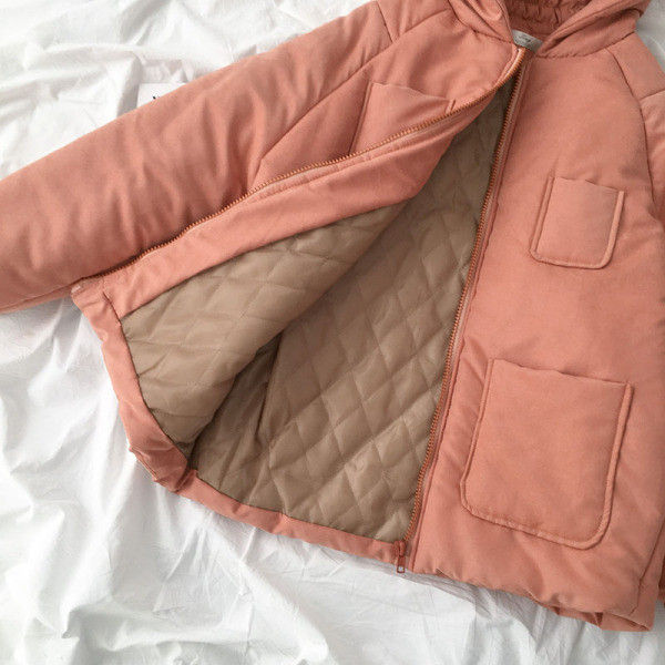 Modern női téli kabát kapucnival és zsebekkel, három színben