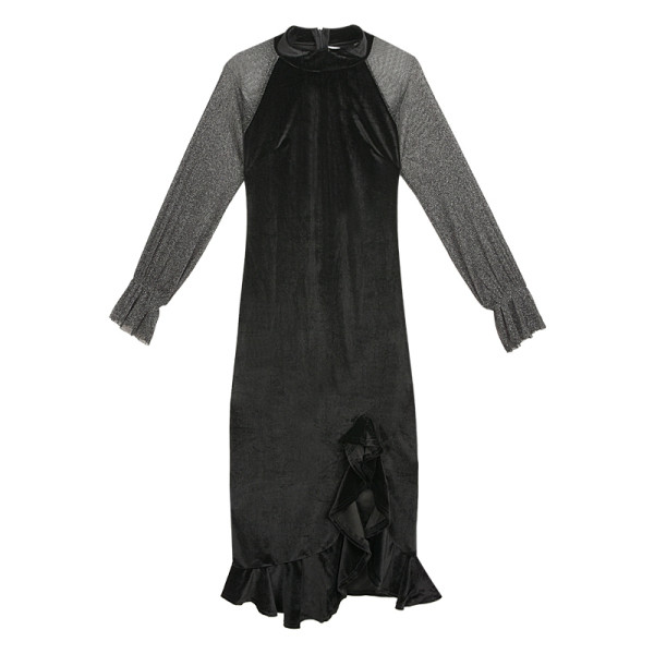 Stílusos női bársonyruha csipkeujjal, fekete színben