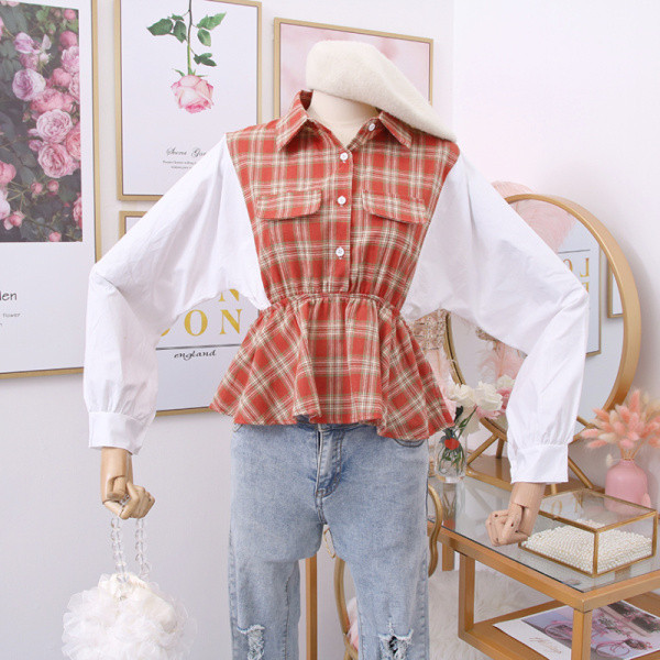 Cămașă de damă în carouri cu guler clasic și mâneci lungi