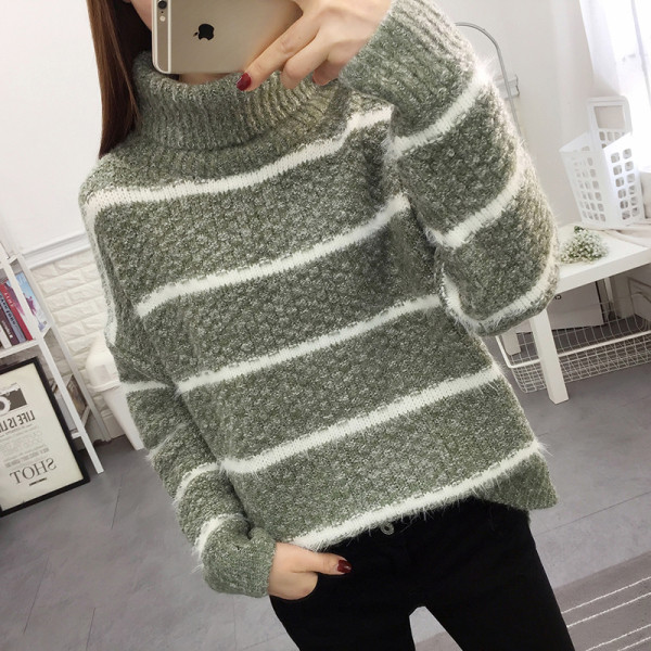 Női pulóver széles modell három színben, magas gallérral