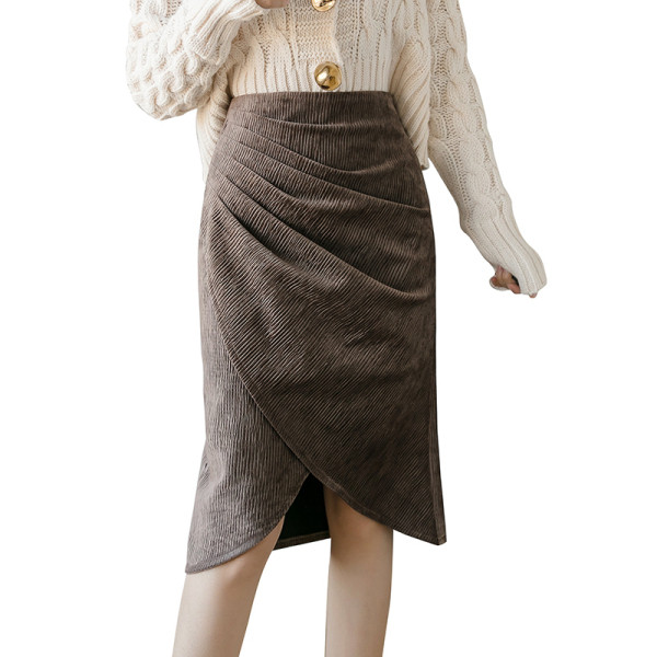 Női aszimmetrikus szoknya három színben, magas derékkal és cipzárral