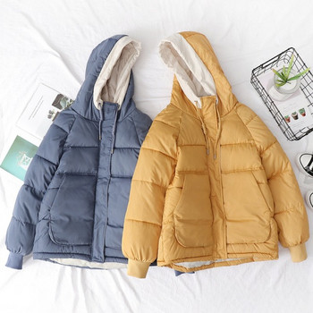 Geaca de iarna de dama cu gluga si buzunare in negru, albastru, galben si alb