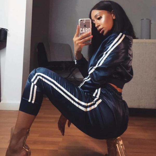 Két részből álló szatén női szett őszre és télre, fekete, rózsaszín és bordó színben