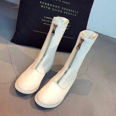 Modern női csizma lekerekített modell fekete, fehér és rózsaszín cipzárral