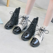 Női bőr őszi-téli csizma fűzős fekete és bézs színben