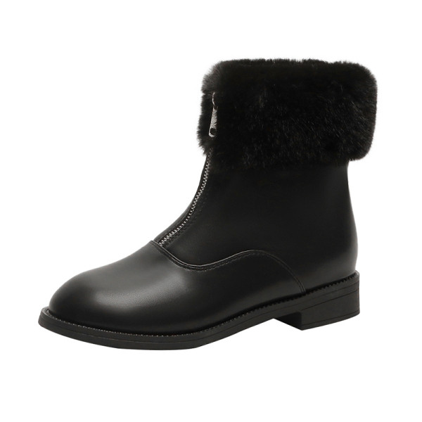 Női bőr téli csizma lapos talppal, fekete-fehér színben, puha béléssel