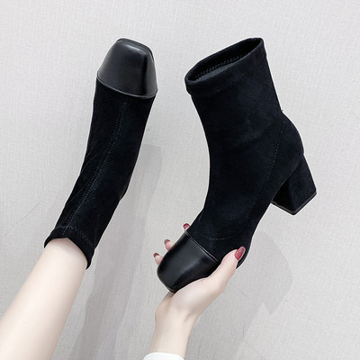 Modern női csizma eko bőrből, öko velúrral bézs és fekete színben