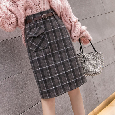 Kockás női szoknya három színben zsebbel és övvel