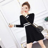 Rochie de dama modern croiala cu maneci lungi de culoare neagra