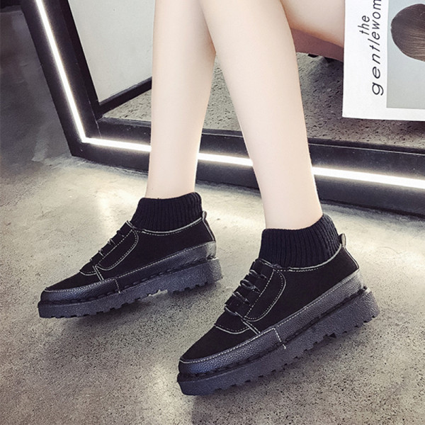 Női alkalmi cipő, lapos talppal, eco velúrból bézs, barna és fekete színben