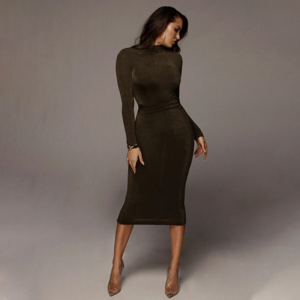 Rochie lunga de dama eleganta cu efect stralucitor in rosu, verde si roz