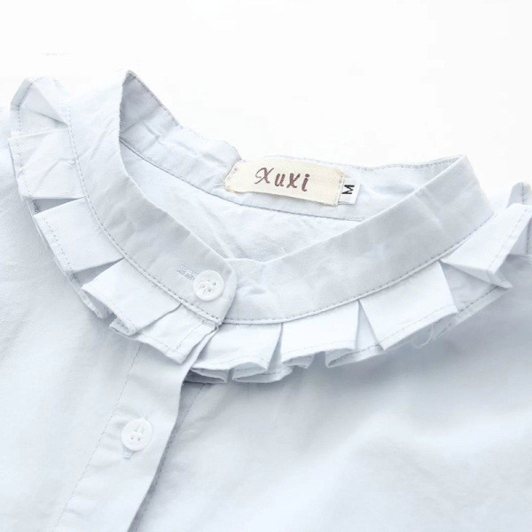 Új modell női ing alacsony gallérral és gombokkal fehér, rózsaszín és kék színben