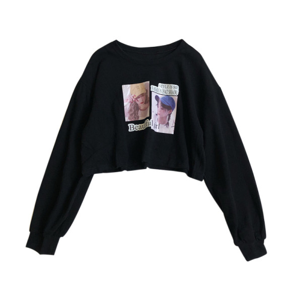 Bluza scurta de dama in patru culori cu aplicatie si decolteu oval