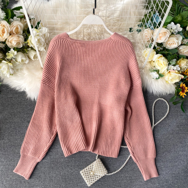 V-nyakú női pulóver rózsaszín, barna, bézs és fekete színben