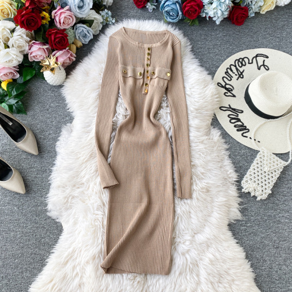 Modern női testhezálló ruha gombokkal és hosszú ujjú, különböző színekben