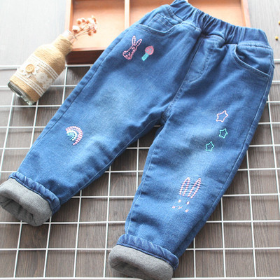 Детски дънки с бродерия и джобове в син цвят за момичета