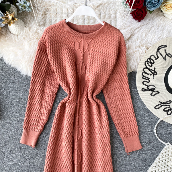 Γυναικείο καθημερινό πλεκτό φόρεμα με μακρύ μανίκι με ωοειδές λαιμόκοψη σε τρία χρώματα