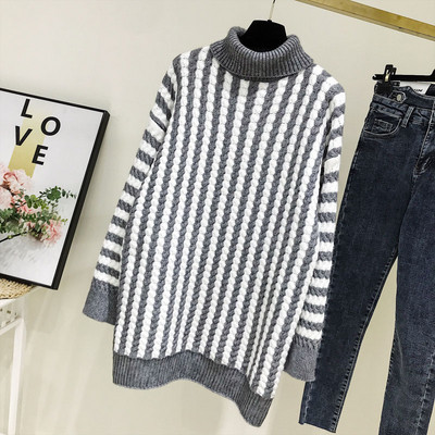 Csíkos női ruha magas gallérral fekete és szürke színben