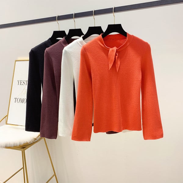 Modern női pulóver kerek nyakkivágással, négy színben