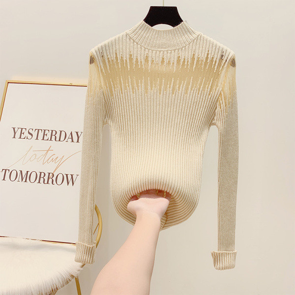 Modern női pulóver fényes hatású pólógallérral