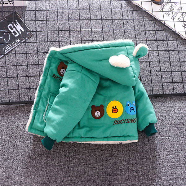 Modern gyerek kabát fiúknak három színben rátéttel és 3D elemekkel