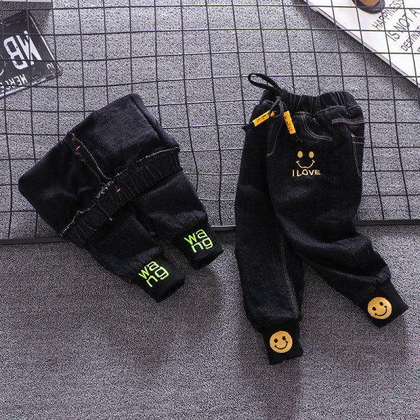 Modern gyerekfarmer fiúknak két színben hímzéssel