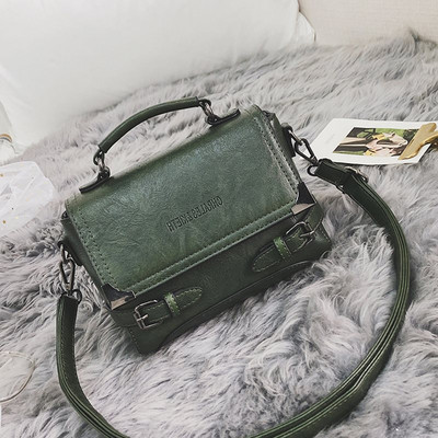 Μοντέρνα γυναικεία τσάντα ώμου σε διάφορα χρώματα - δύο μοντέλα