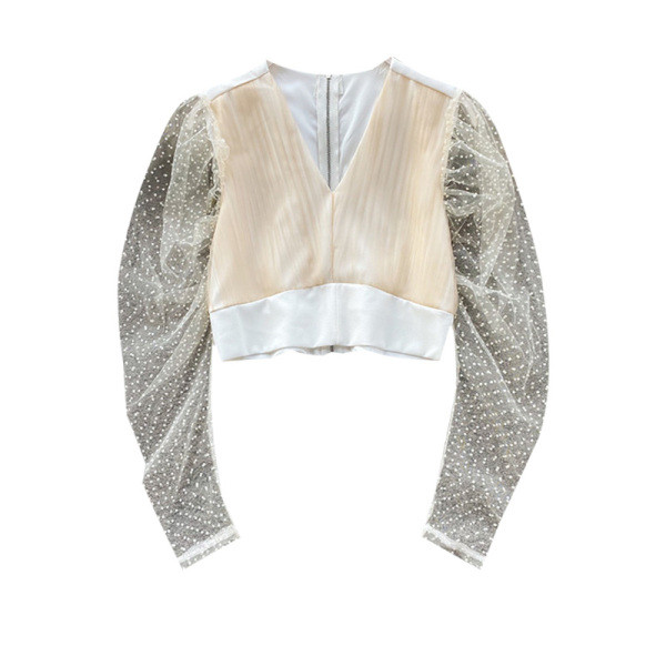 Μοντέρνα γυναικεία κοντύ μπλούζα με λαιμόκοψη και φερμουάρ σε λευκό και μπεζ χρώμα