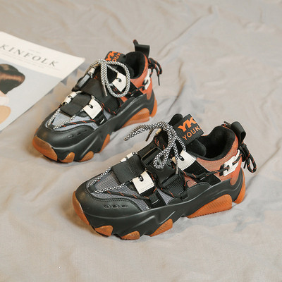 ÚJ női tornacipő modell fűzővel és durva talppal, zöld, narancs és lila színben