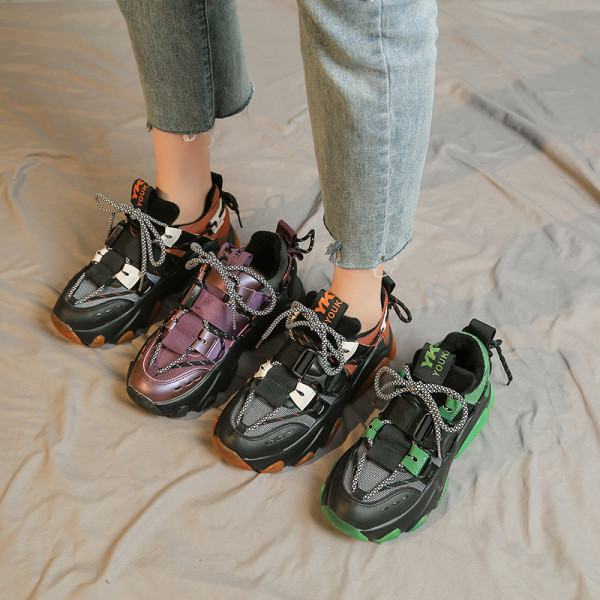 ÚJ női tornacipő modell fűzővel és durva talppal, zöld, narancs és lila színben