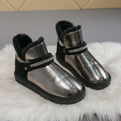 Új modell női téli csizma lapos talppal és puha béléssel, két színben