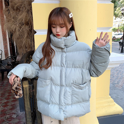 Rövid és széles kabát cipzárral bézs, zöld és fekete színben