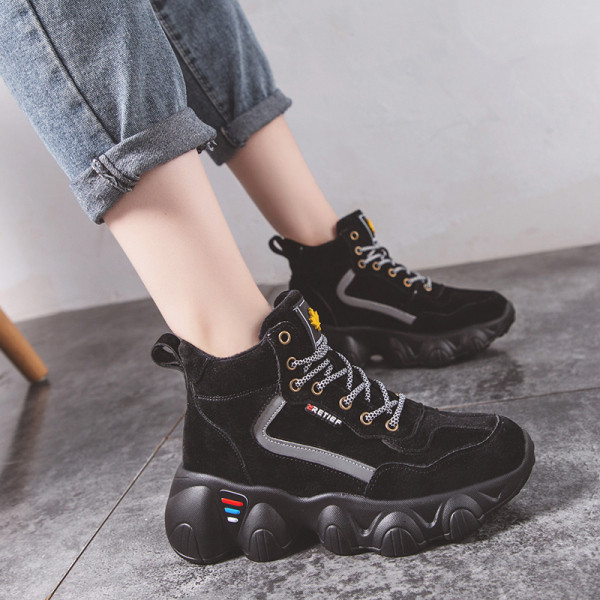 Női velúr sportcipő őszre és télre, szürke és fekete színben