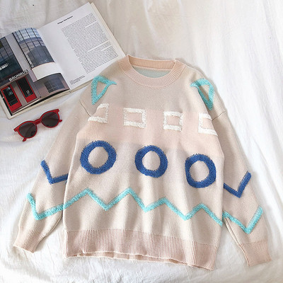 Γυναικείο πουλόβερ φαρδύ μοντέλο με οβάλ ντεκολτέ σε τέσσερα χρώματα