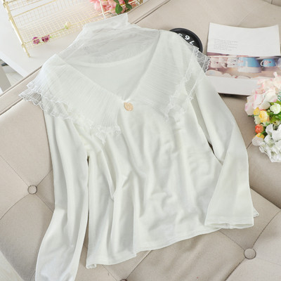 Κομψή γυναικεία μπλούζα από βελούδο με κολάρο και τούλι με άσπρο και μαύρο χρώμα