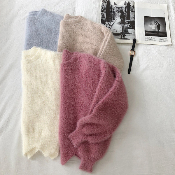 Női plüss pulóver négy színben, ovális nyakkivágással