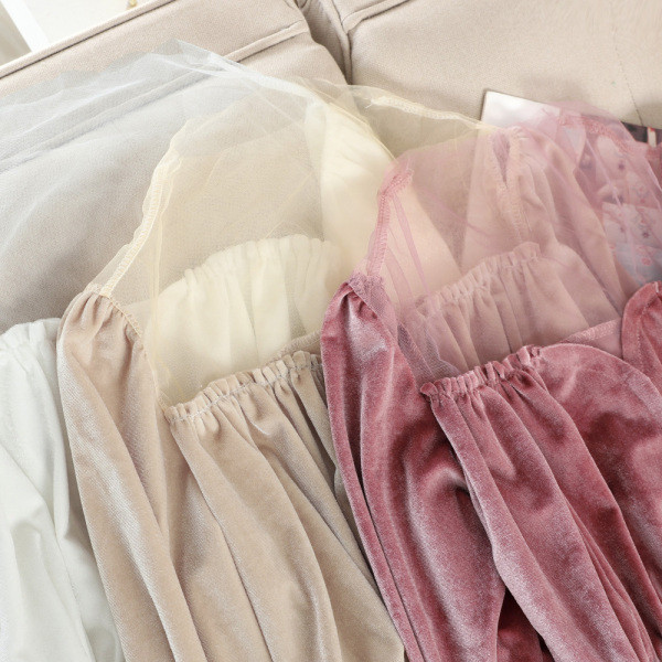 Női blúz bársonyból és tüllből fehér, rózsaszín, bézs és fekete színben