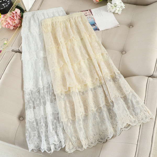 Női hosszú csipkeszoknya magas derékkal, bézs, fehér és fekete színben