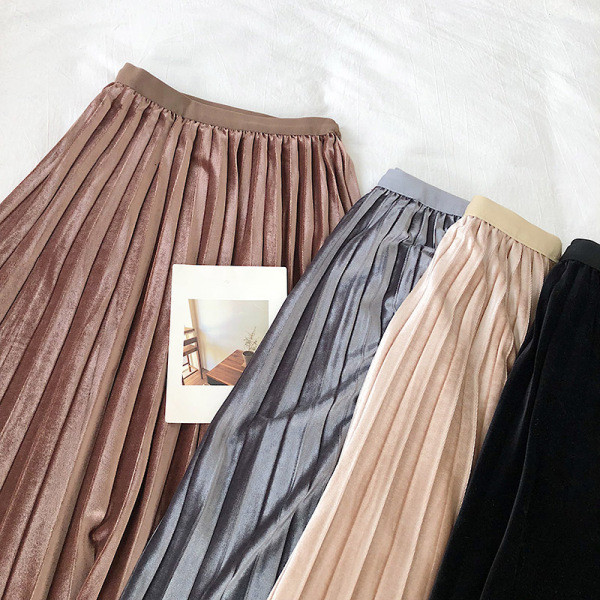 Redős női bársony szoknya négy színben tüllel