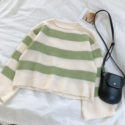 Csíkos női pulóver három színben széles modellben