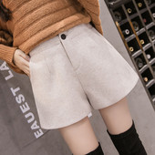 Széles rövidnadrág bézs, szürke és fekete színben