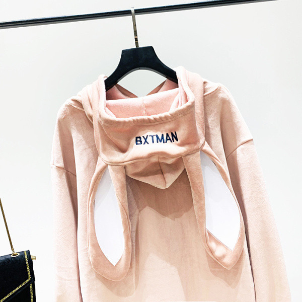 Női alkalmi pulóver 3D elemmel és bársonyhímzéssel kék, rózsaszín és fekete színben