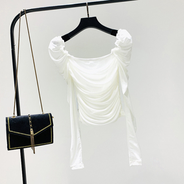 Νέο μοντέλο γυναικεία μπλούζα μοντέλο με τετράγωνη λαιμόκοψη σε λευκό, μαύρο και μπεζ χρώμα