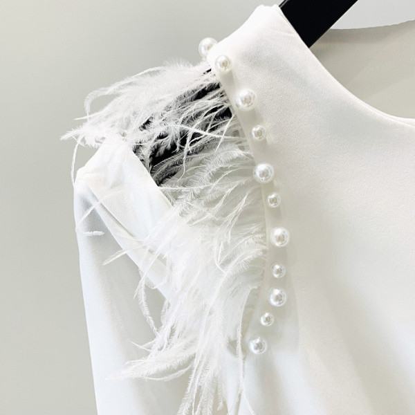 Elegáns női blúz O-nyakkal és gyöngyökkel, fehér és fekete színben