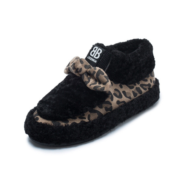 Lapos talpú, leopárdmintás női alkalmi cipő három színben