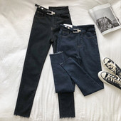 Női farmer fekete és kék színben, magas derékkal és csattal